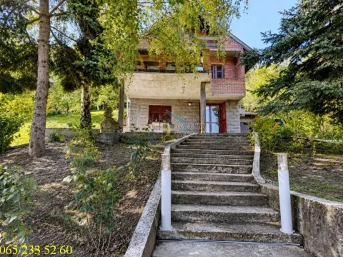 Prodaja, kuća, 192m², Stari Slankamen, Inđija - image 2