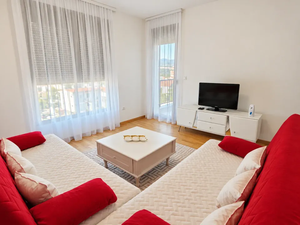 Rent, one bedroom apartment, 55m², Stari Aerodrom, Podgorica