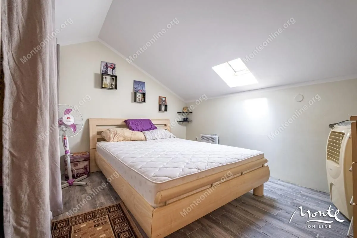 Prodaja, dvosoban stan, 72m², Kamenari, Herceg Novi