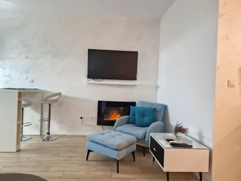 Sale, studio apartment, 31m², Budva, Crna Gora - image 2