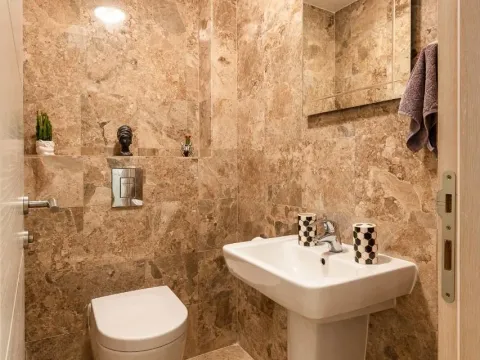 Sale, one bedroom apartment, 74m², Pržno, Budva - image 17