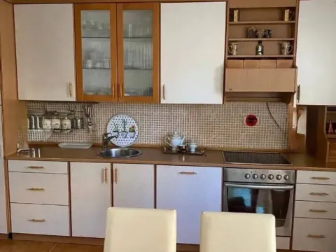 Rent, three bedroom apartment, 100m², Centar, Podgorica - image 2