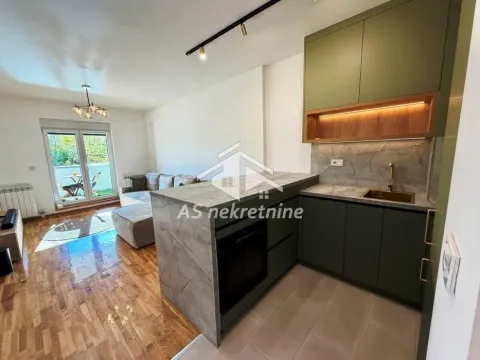 Izdavanje, dvosoban stan, 54m², Hala Pionir, Palilula Sve Podlokacije - image 7