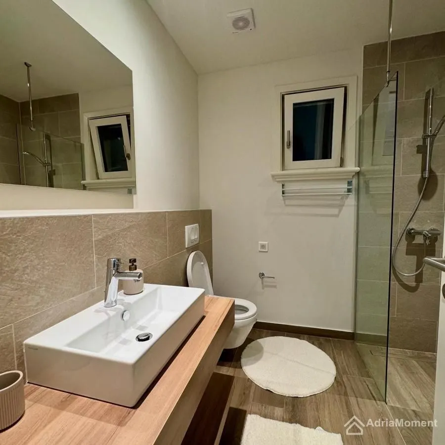 Prodaja, dvosoban stan, 85m², Luštica Bay, Tivat
