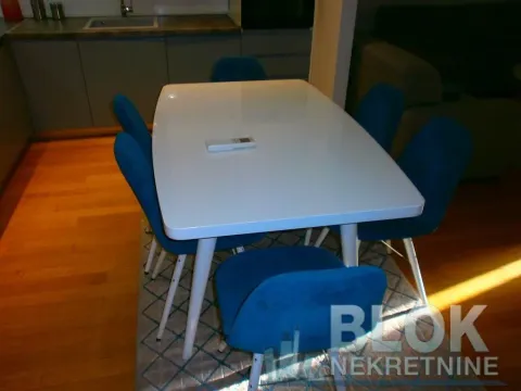 Izdavanje, trosoban stan, 105m², Dalmatinska ulica, Podgorica - image 6