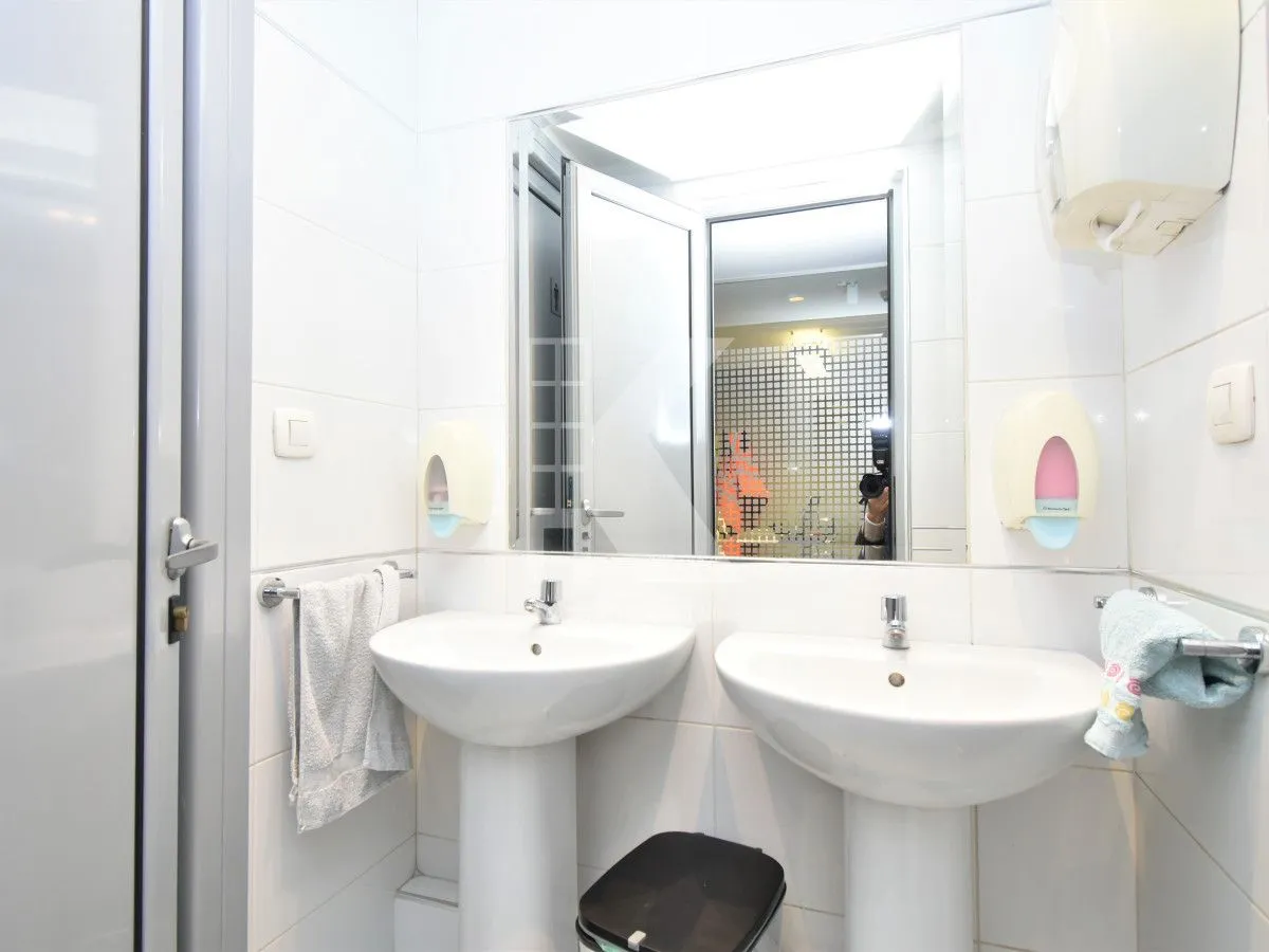 Rent, office space, 177m², City Kvart, Podgorica