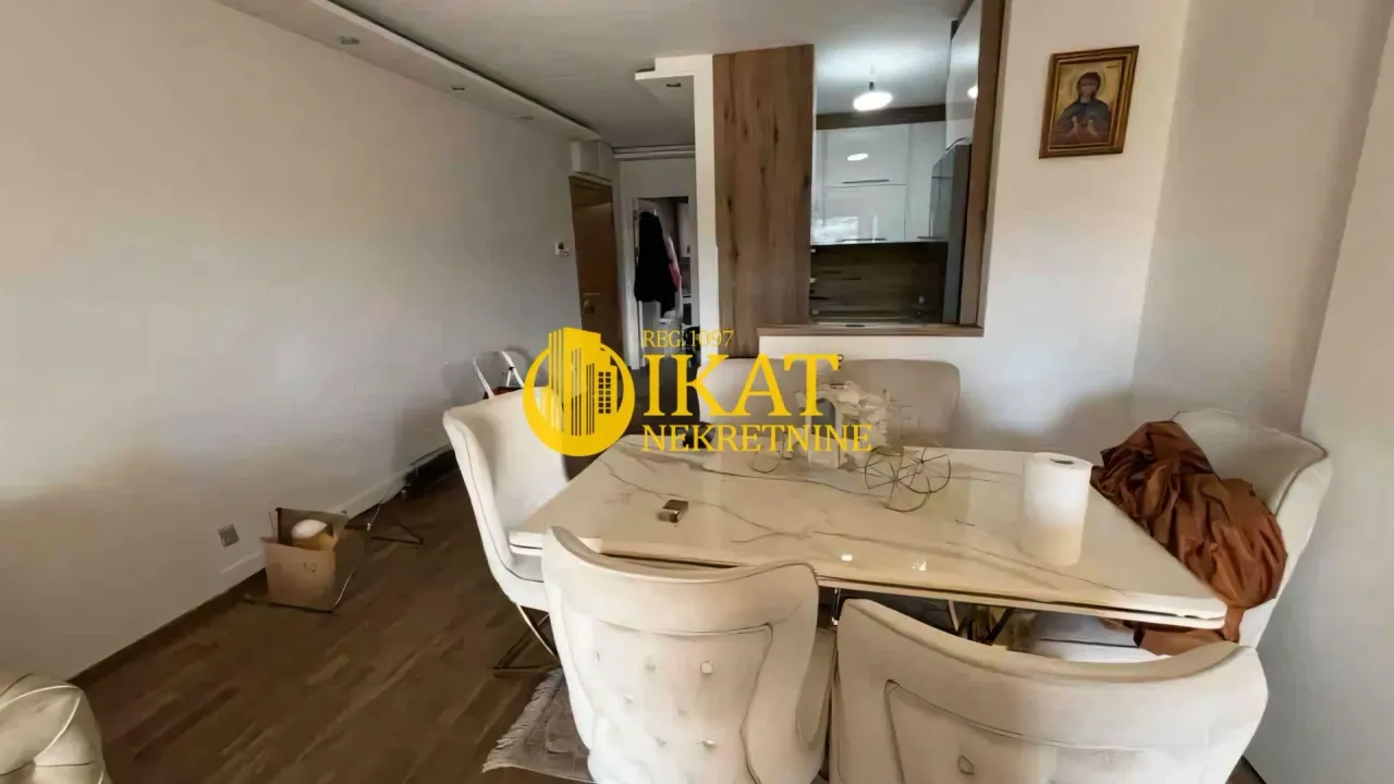 Sale, two bedroom apartment, 71m², Južni Bulevar, Vračar Sve Podlokacije