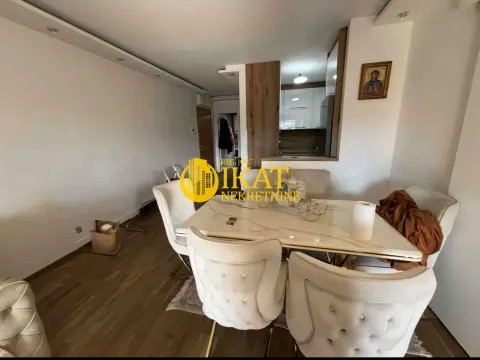 Stan in Južni Bulevar