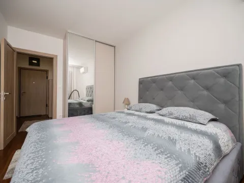 Izdavanje, jednosoban stan, 50m², Master Kvart, Podgorica - image 12