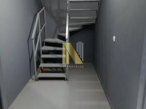 Izdavanje, poslovni prostor, 68m², Grbavica, Novi Sad Sve Podlokacije - image 15