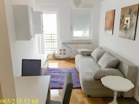 Stan in Palilula Sve Podlokacije