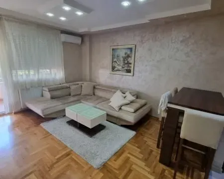 Prodaja, trosoban stan, 59m², Bulevar Evrope, Novi Sad Sve Podlokacije - image 2