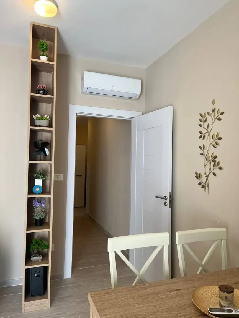 Rent, one bedroom apartment, 45m², Bečići, Budva