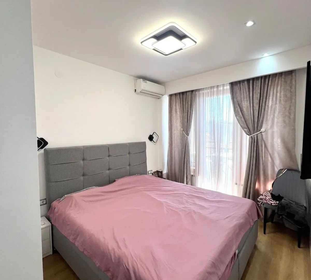 Prodaja, trosoban stan, 60m², Vračar Sve Podlokacije, Beograd