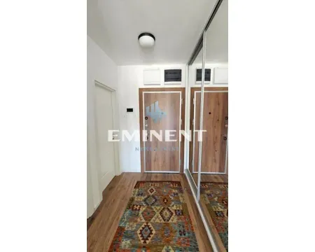 Izdavanje, dvosoban stan, 51m², Zemun Gornji Grad, Zemun Sve Podlokacije - image 3