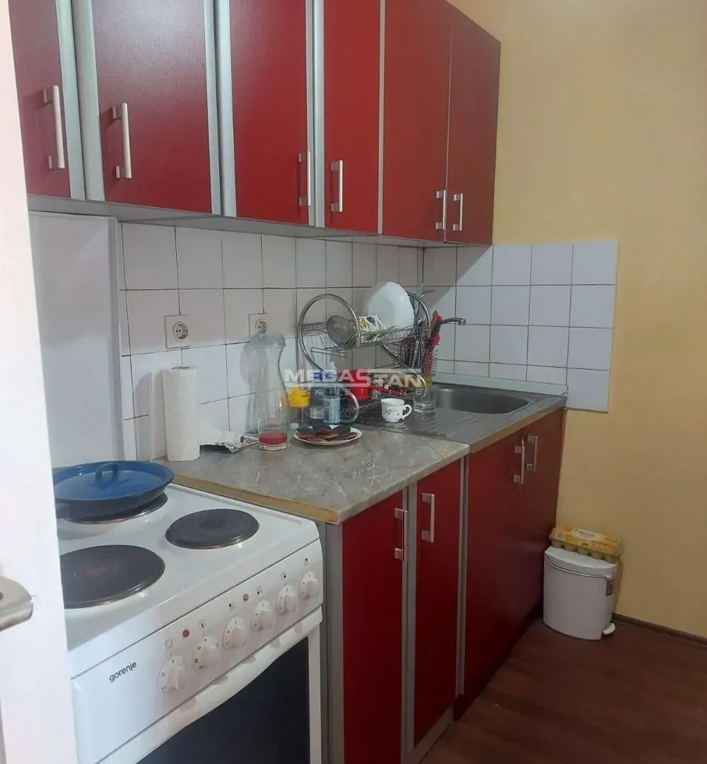 Prodaja, jednosoban stan, 28m², Novi Beograd Blok 63, Novi Beograd Sve Podlokacije