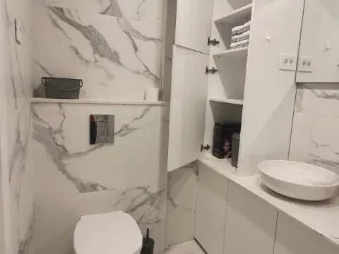 Rent, one bedroom apartment, 59m², Centar, Bar - image 8