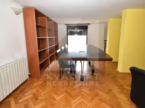 Rent, house, 300m², Gorica C, Podgorica - image 14