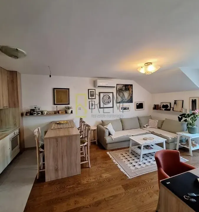 Prodaja, trosoban stan, 86m², Ljubović, Podgorica