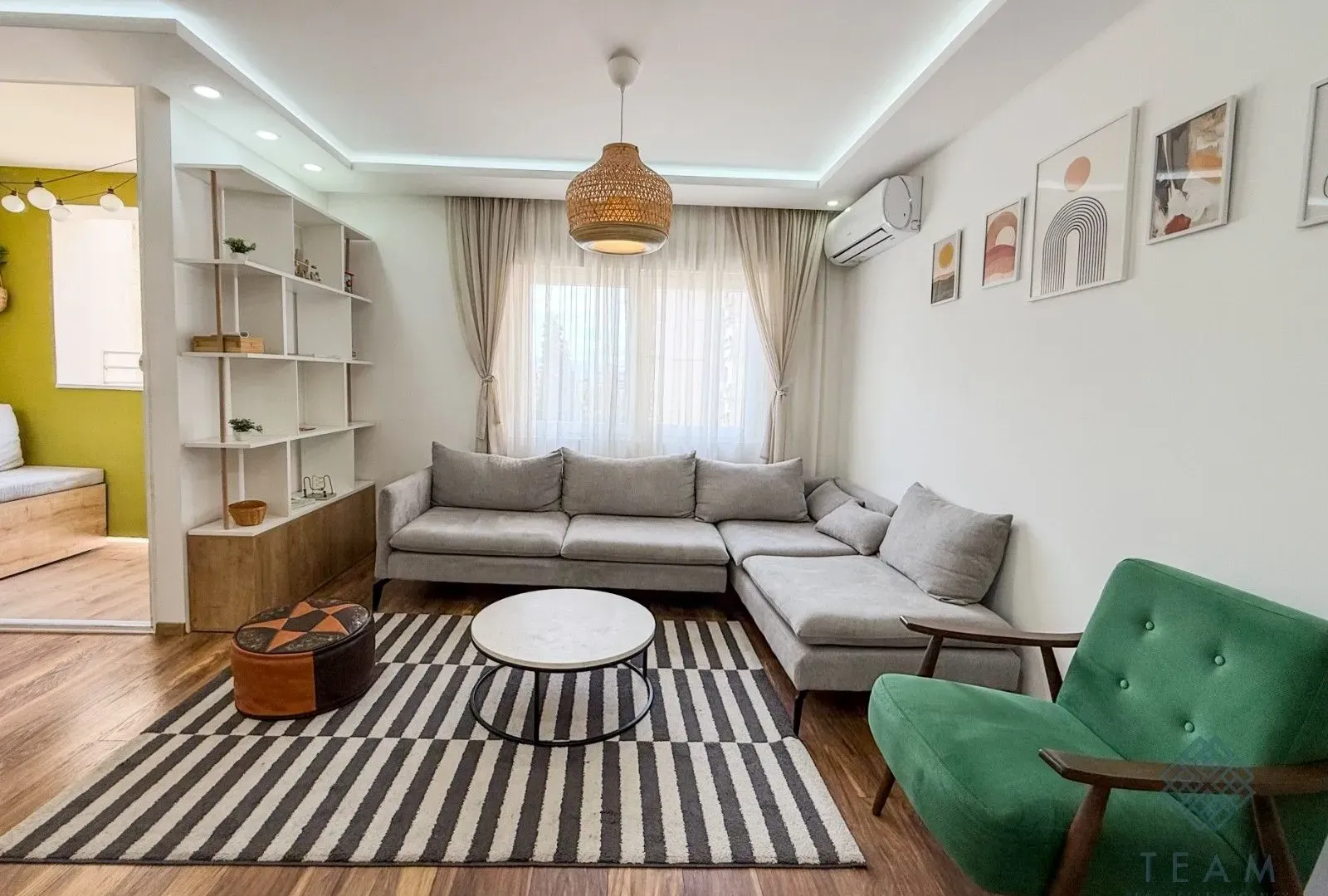 Prodaja, trosoban stan, 89m², Pejton, Podgorica