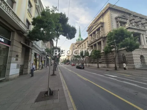Rent, apartment, 35m², Andrićev Venac, Beograd - image 2