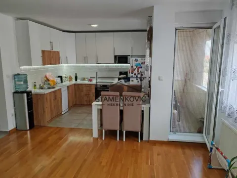 Sale, three bedroom apartment, 79m², Veternik, Novi Sad Sve Podlokacije - image 7