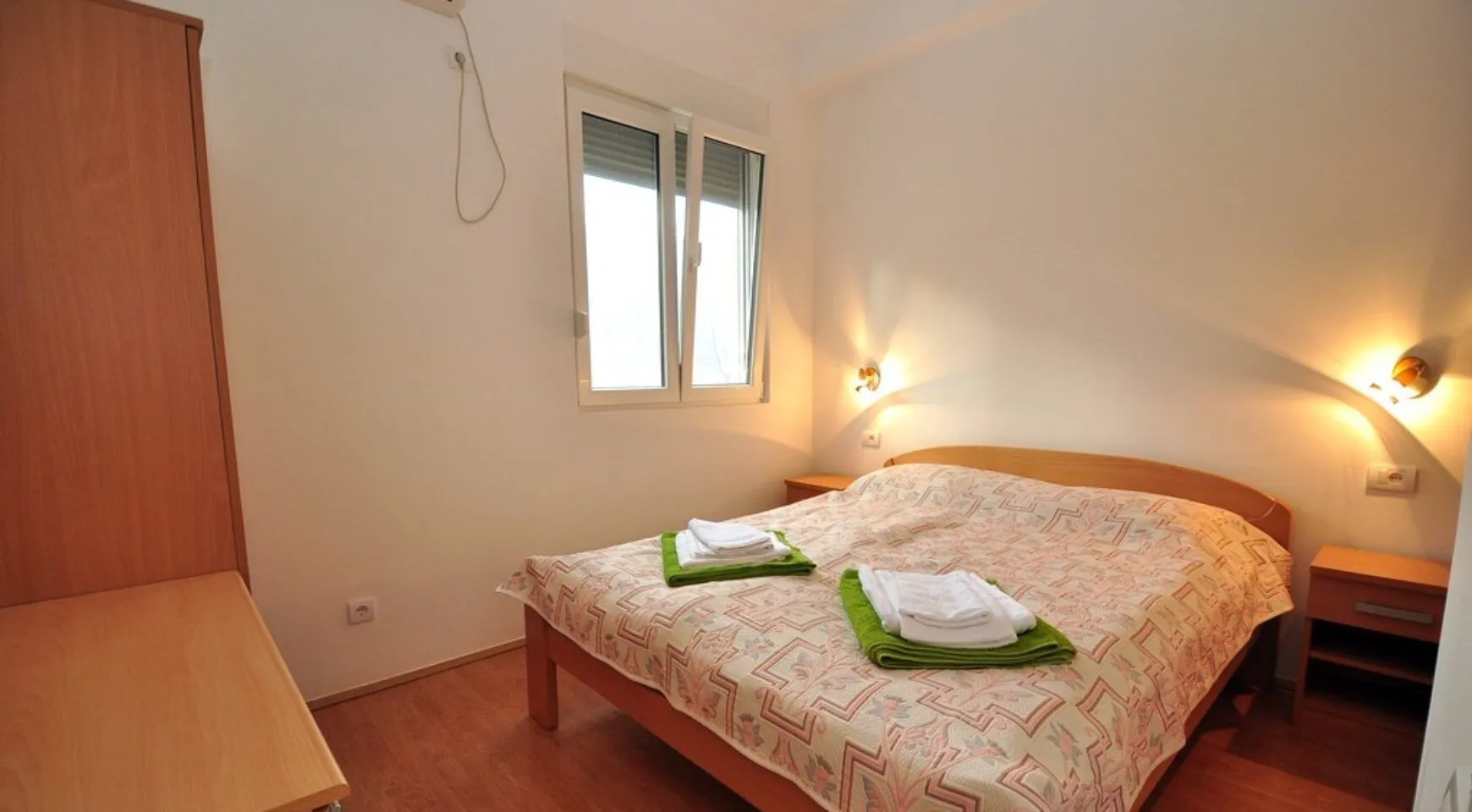 Sale, house, 424m², Kostanjica, Kotor