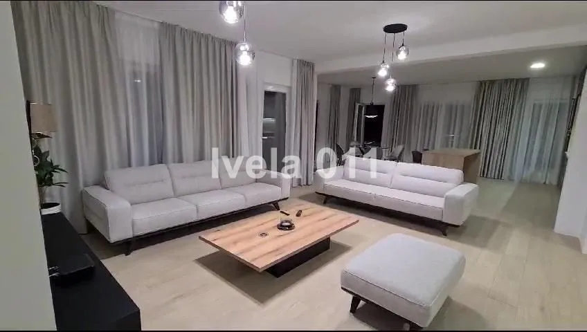 Sale, four bedroom apartment, 145m², Savski Venac, Beograd