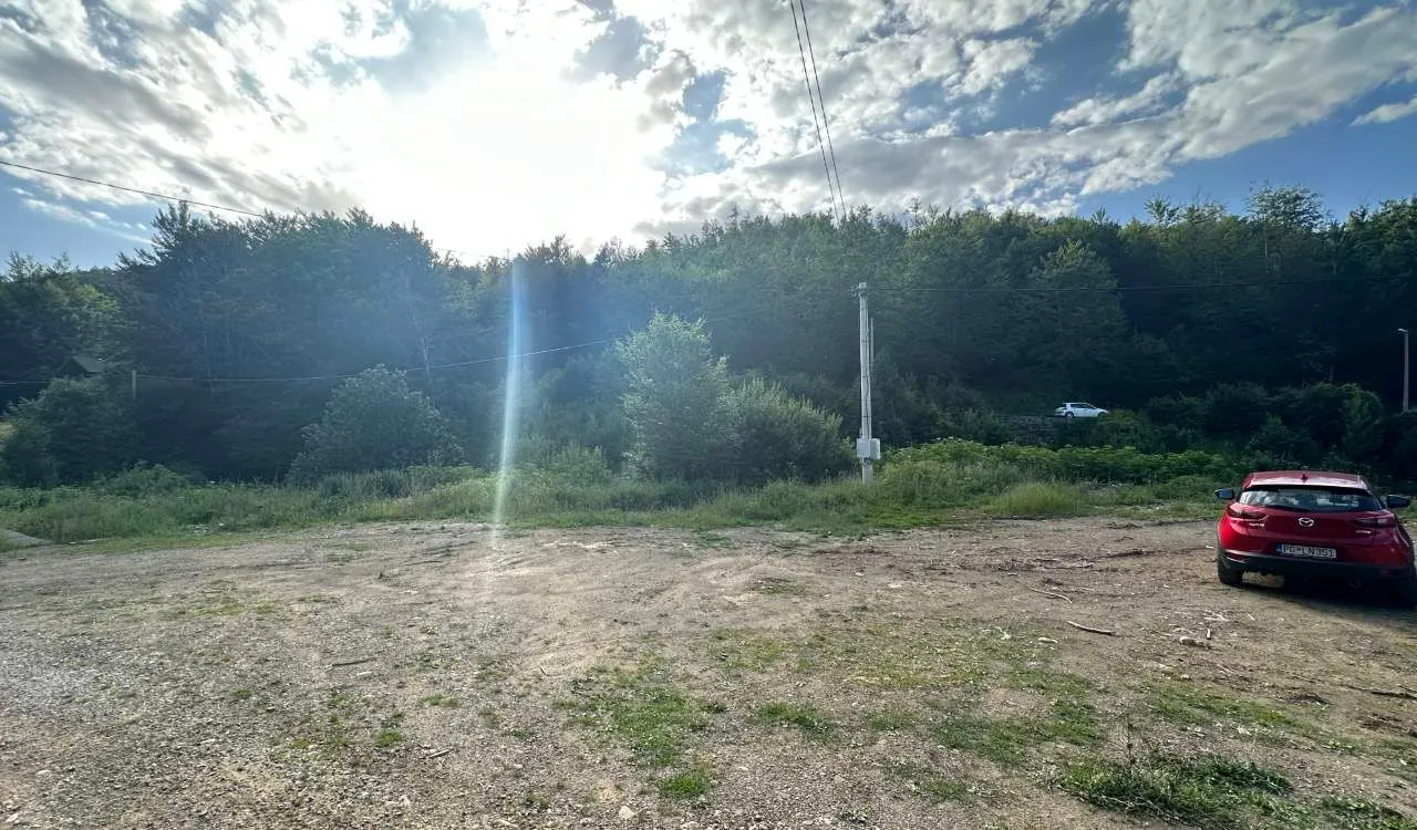 Prodaja, plac, 651m², Veruša, Podgorica