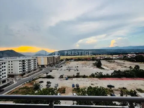 Prodaja, dvosoban stan, 63m², City Kvart, Podgorica - image 15
