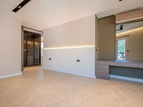 Sale, three bedroom apartment, 450m², Budva, Crna Gora - image 14