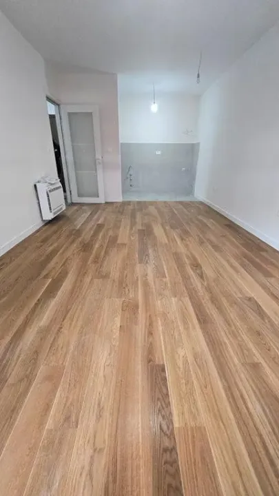Rent, two bedroom apartment, 72m², Central Point, Podgorica
