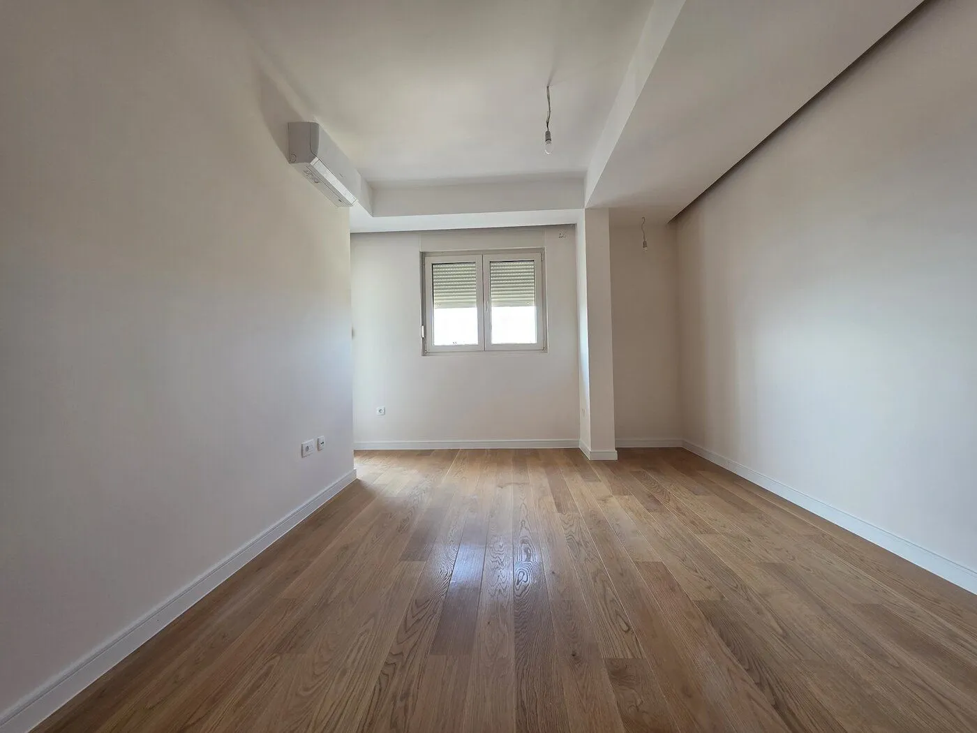 Rent, apartment, 95m², Central Point, Podgorica