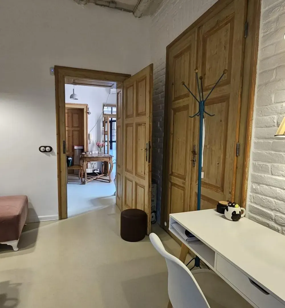 Prodaja, trosoban stan, 68m², Kalenić Pijaca, Vračar Sve Podlokacije