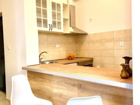 Rent, three bedroom apartment, 115m², Budva, Crna Gora