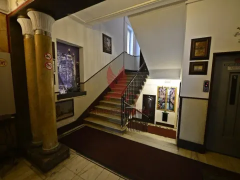 Sale, four bedroom apartment, 100m², Savski Venac, Beograd - image 10