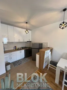Izdavanje, jednosoban stan, 45m², City Kvart, Podgorica - image 7