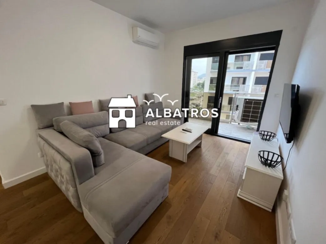Rent, apartment, 80m², Soho City, Bar