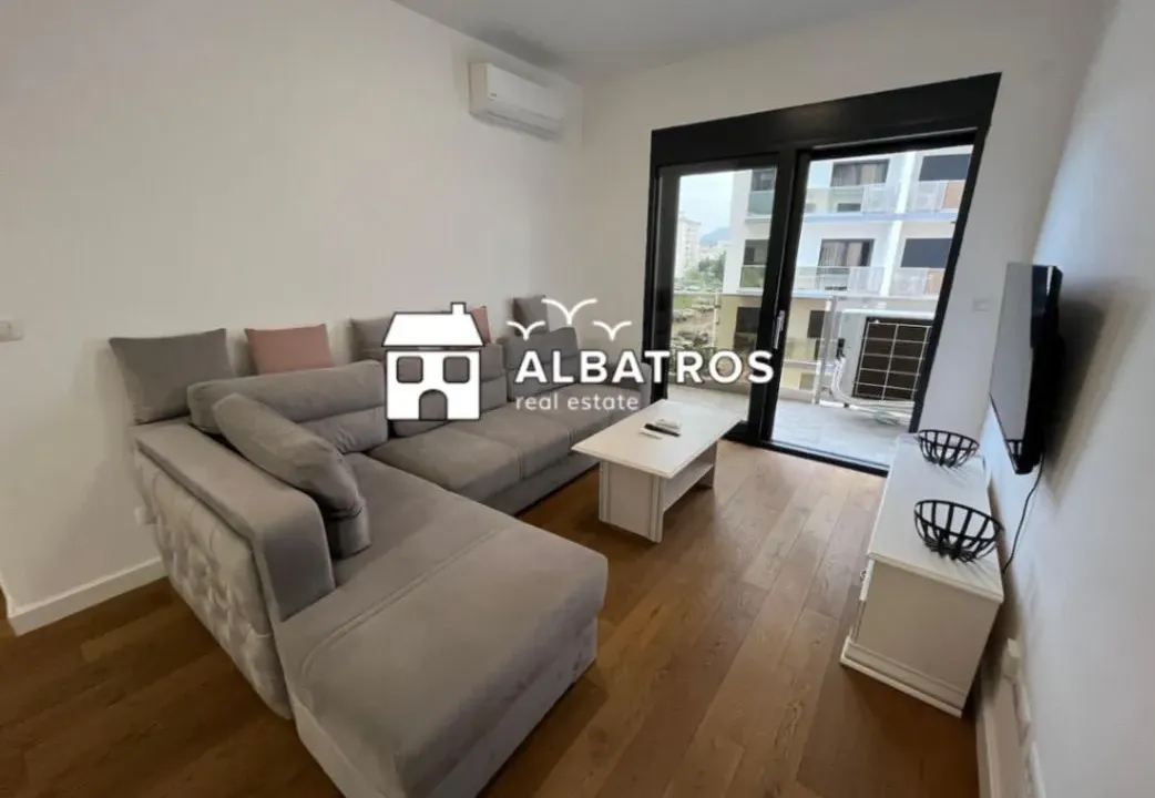 Rent, apartment, 80m², Soho City, Bar