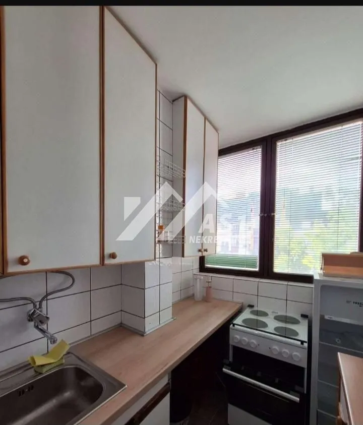 Izdavanje, dvosoban stan, 60m², Liman 2, Novi Sad Sve Podlokacije