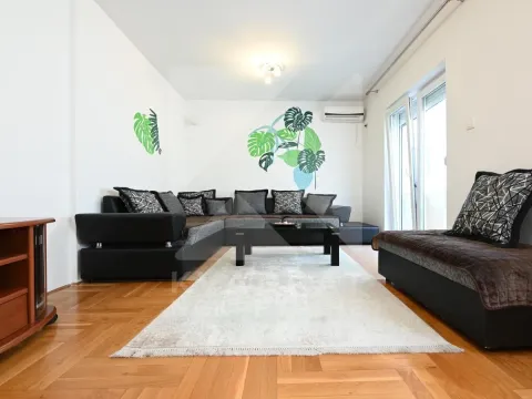 Prodaja, dvosoban stan, 98m², Ljubović, Podgorica