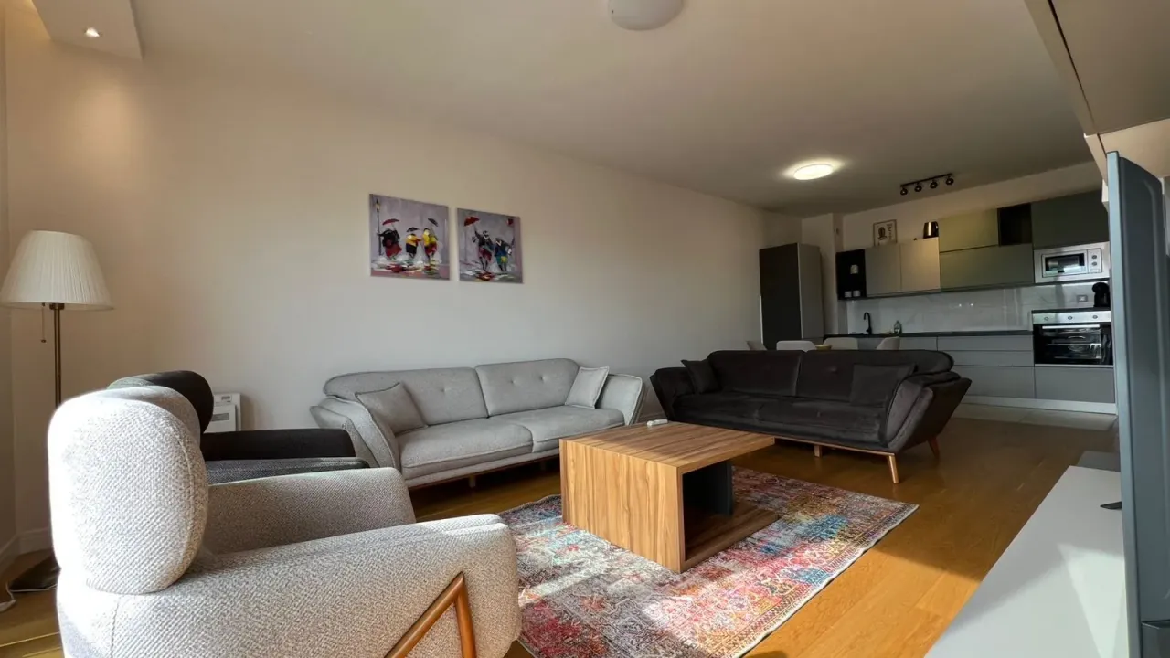 Izdavanje, jednosoban stan, 57m², Kruševac, Podgorica