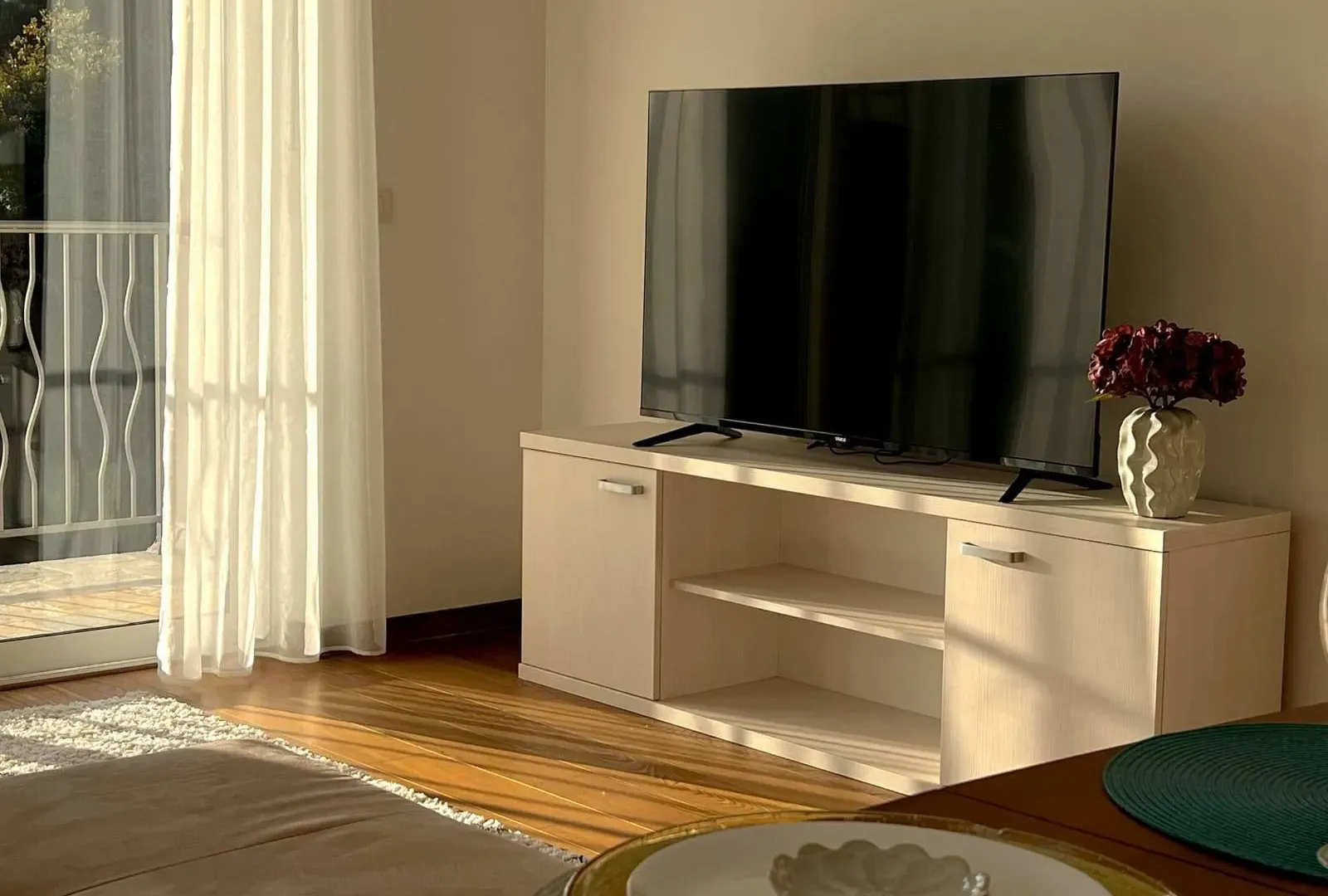 Rent, two bedroom apartment, 60m², Pržno, Budva