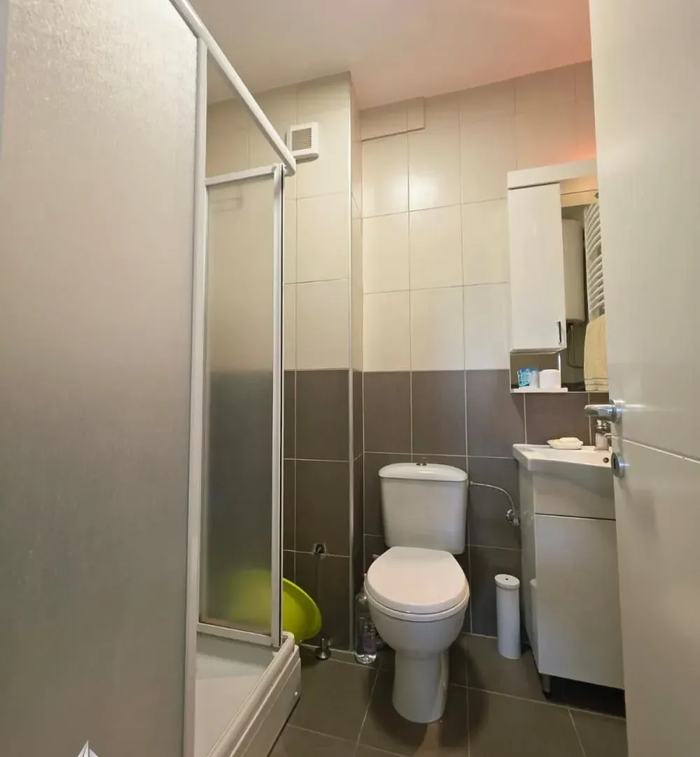 Prodaja, jednosoban stan, 38m², Mali Mokri Lug, Zvezdara Sve Podlokacije