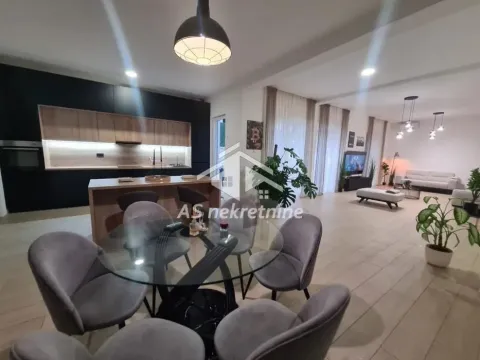 Izdavanje, stan, 240m², Savski Venac, Beograd - image 8