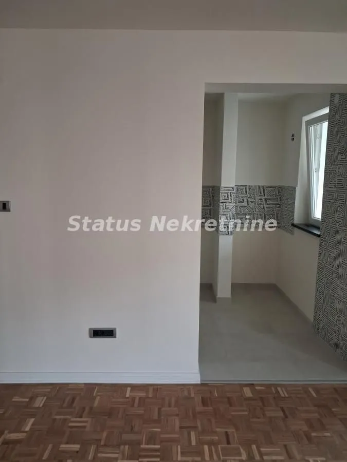 Prodaja, dvosoban stan, 64m², Cara Dušana, Novi Sad Sve Podlokacije