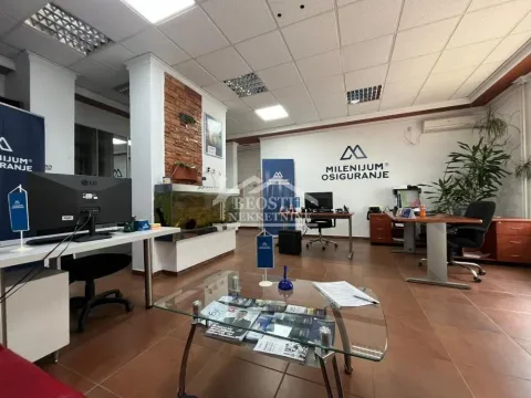 Rent, office space, 53m², Centar, Smederevo - image 3