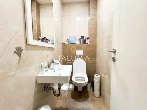 Sale, two bedroom apartment, 63m², Blok 9, Podgorica - image 13