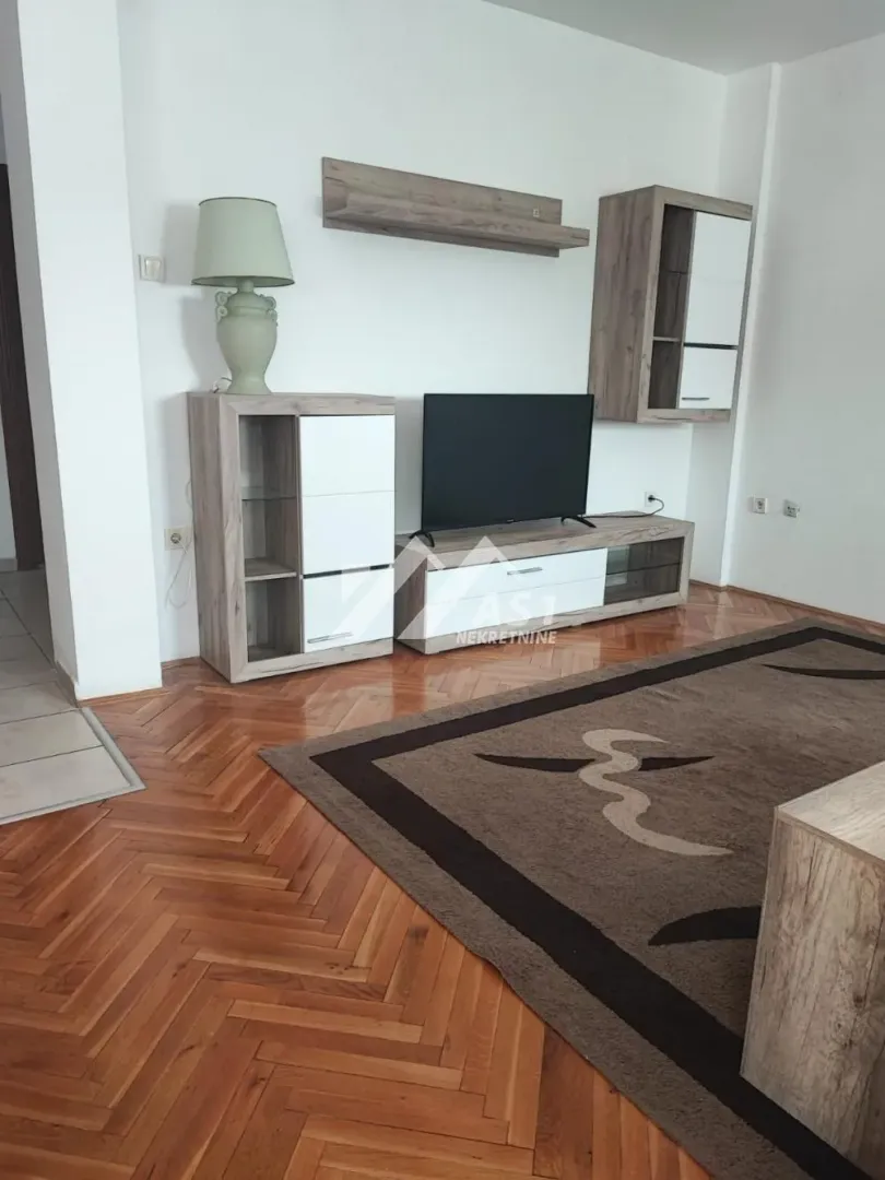 Rent, three bedroom apartment, 62m², Grbavica, Novi Sad Sve Podlokacije