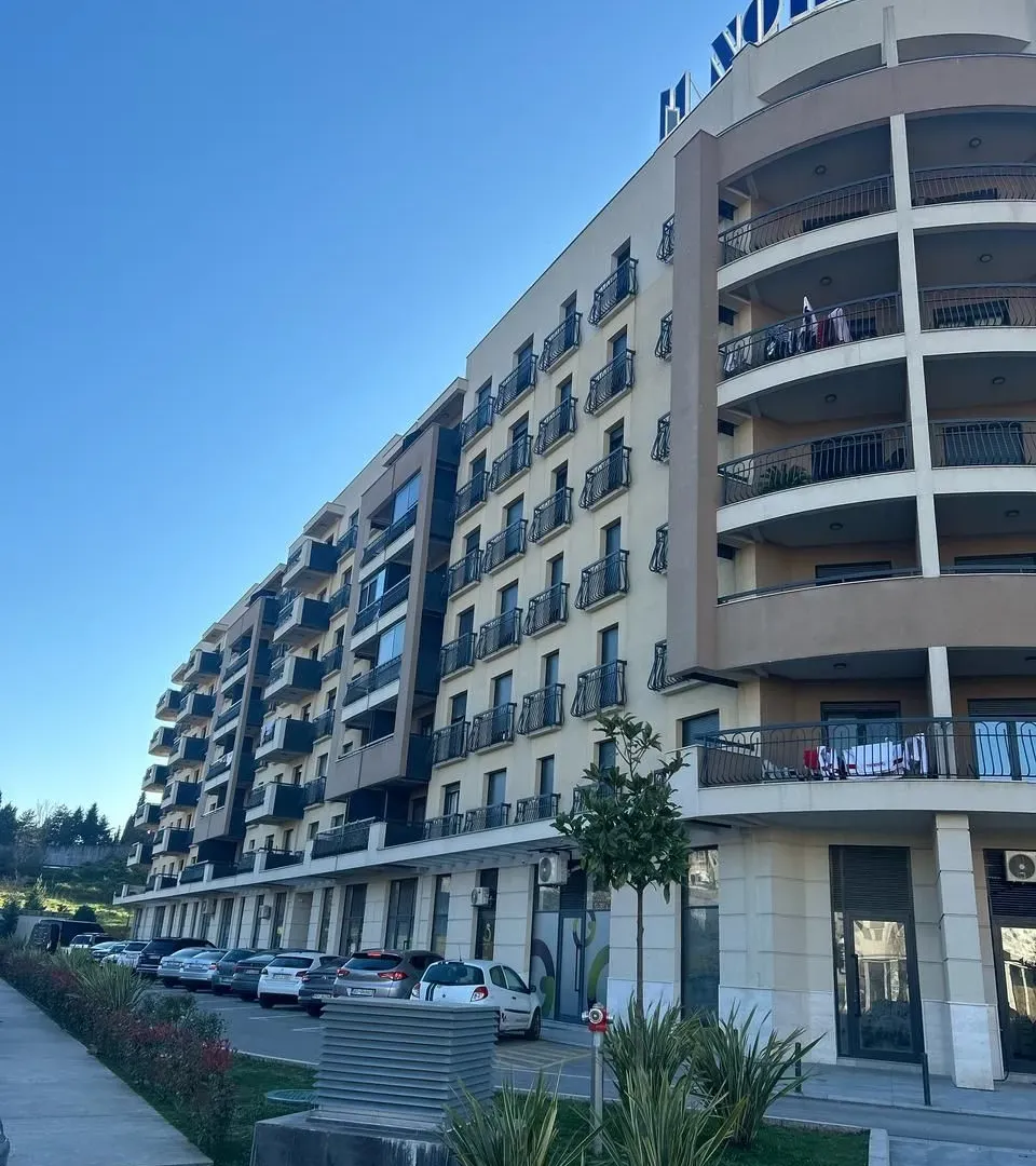 Izdavanje, jednosoban stan, 51m², Ljubović, Podgorica